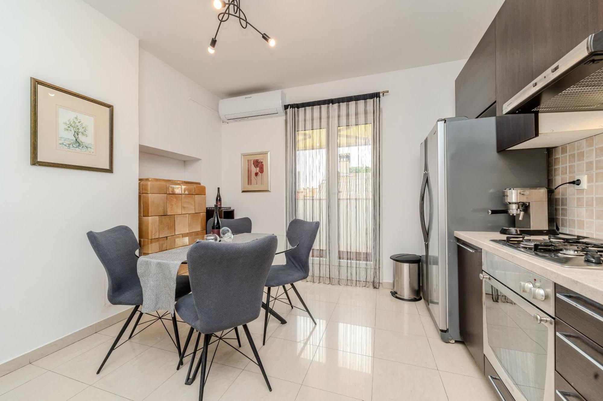 Zadar Center Apartment Verdi,Big & Cosy 외부 사진